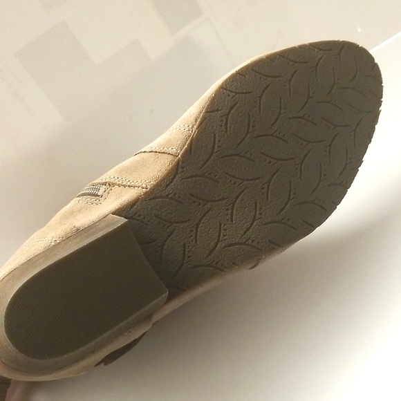 NAYA Fisher Taupe Leather Ankle Wedge Boots Womens 12M US 44 EUR - Picture 4 of 13